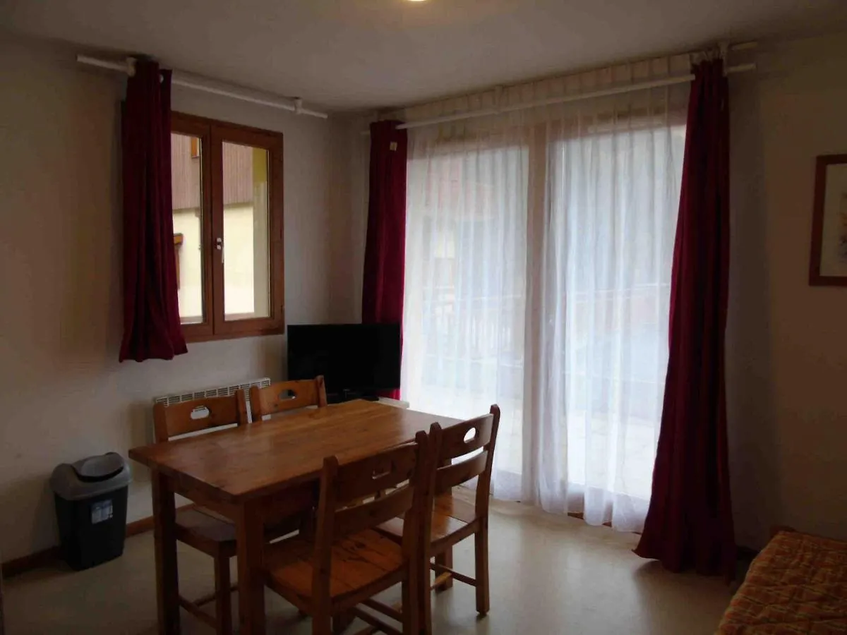 Apartment Chalet 2 Pieces 4 Pers Avec Terrasse A Valfrejus - Fr-1-561-32