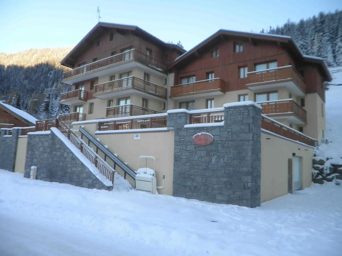 Chalet 2 Pieces 4 Pers Avec Terrasse A Valfrejus - Fr-1-561-32 0*,  France